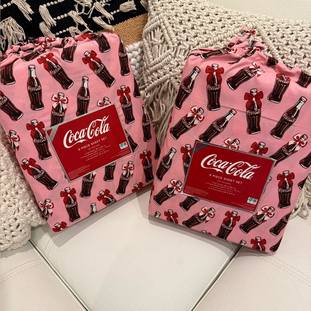 2 Coca-Cola Pink Sheet Set with Iconic Bottle Design set of 2